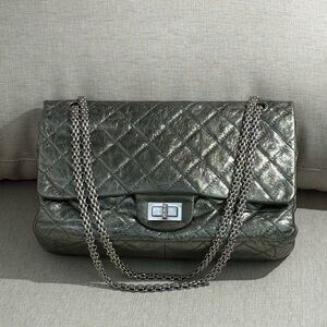CHANEL Metallic Grey Aged Calfskin Reissue 227 SHW